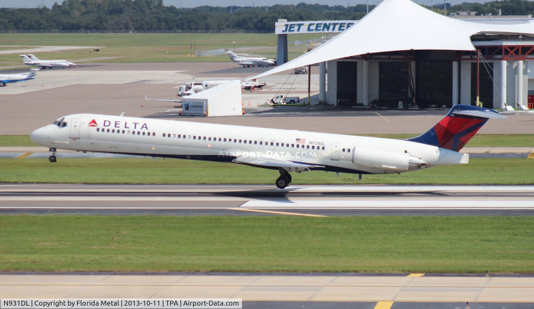 N931DL, 1988 McDonnell Douglas MD-88 C/N 49718, Delta MD-88
