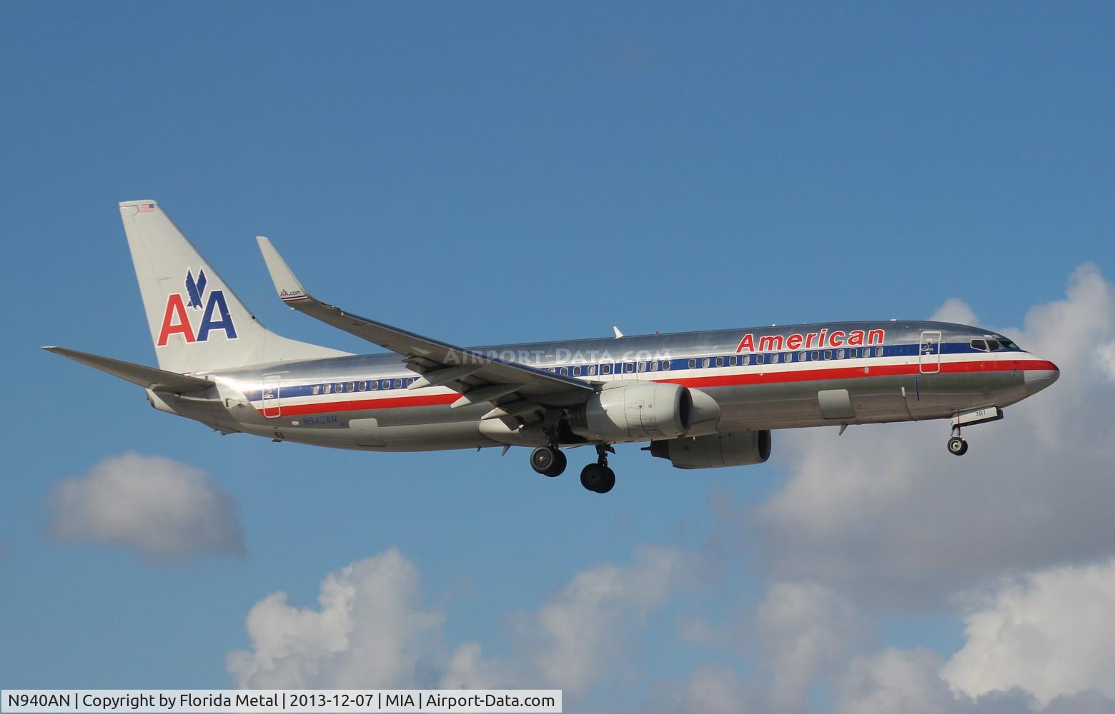 N940AN, 2000 Boeing 737-823 C/N 30598, American 737-800