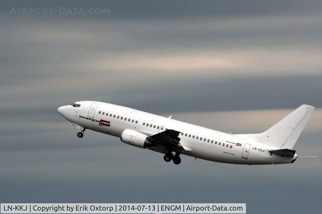 LN-KKJ, 1997 Boeing 737-36N C/N 28564, LN-KKJ, now all White, except for the Norwegian titles
