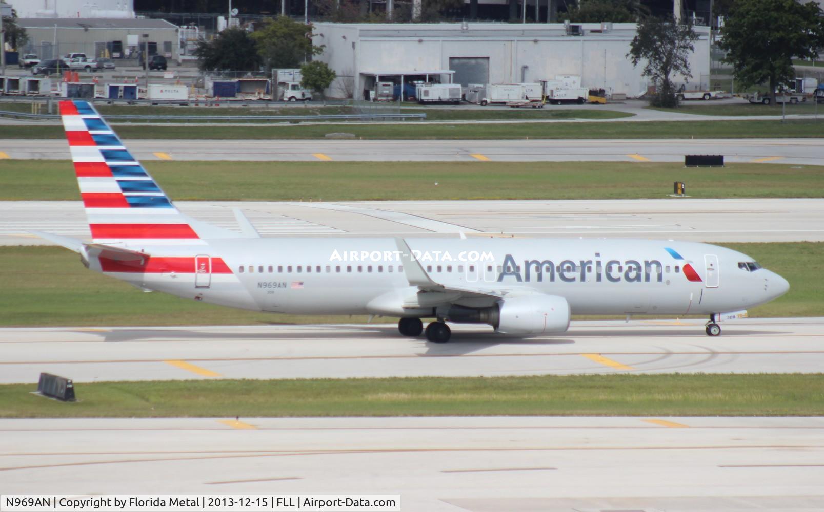 N969AN, 2001 Boeing 737-823 C/N 29546, American 737-800