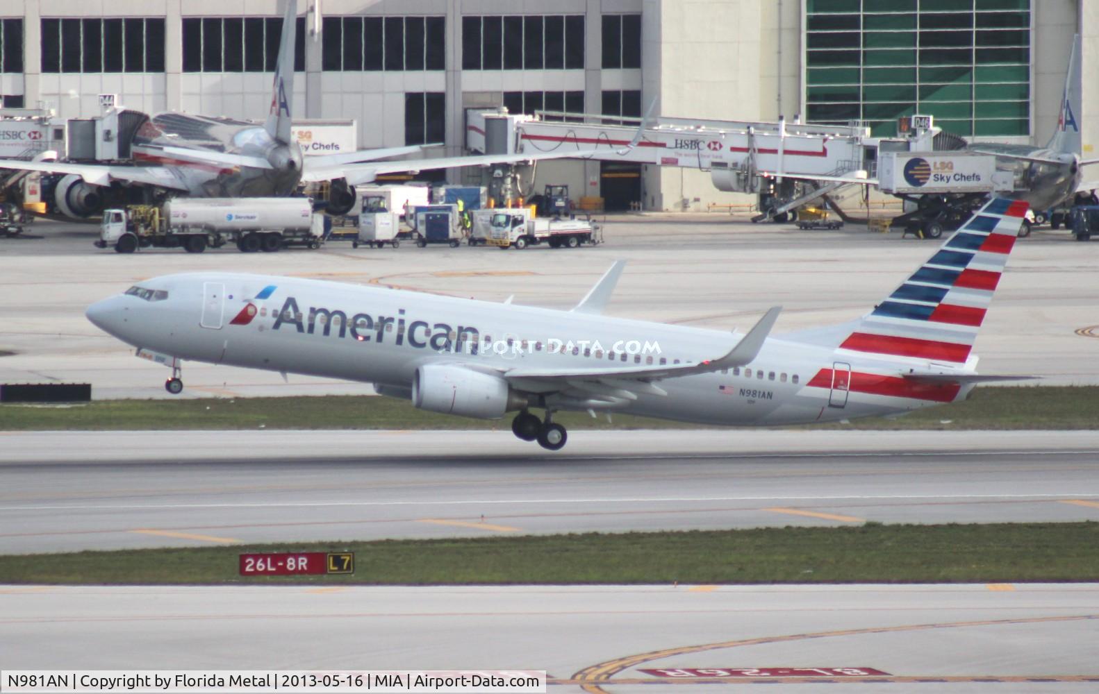 N981AN, 2009 Boeing 737-823 C/N 29569, American 737-800