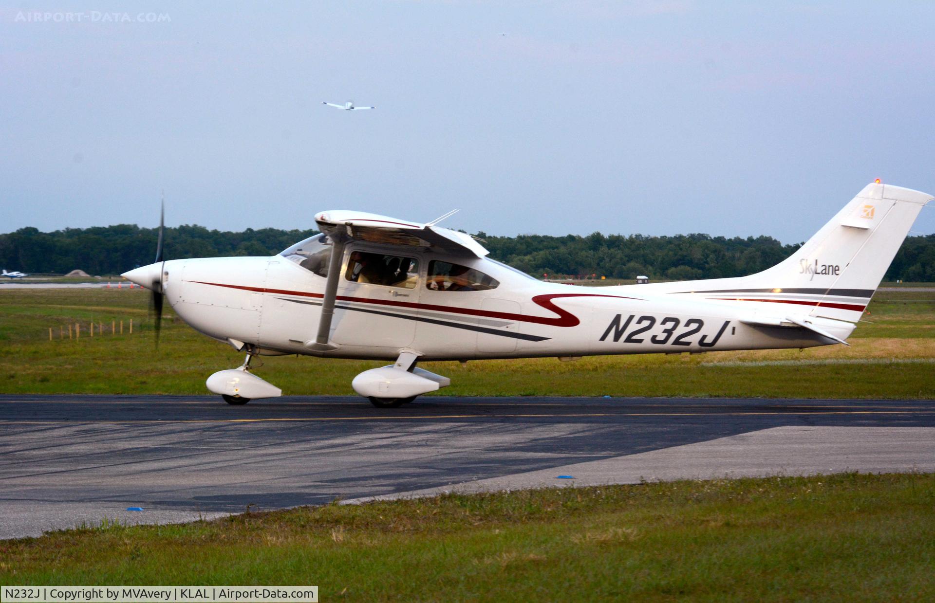 N232J, 2001 Cessna 182T Skylane C/N 18281065, 2014 Sun n Fun