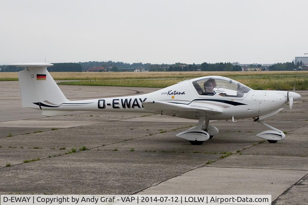 D-EWAY, HOAC DV-20 Katana C/N 20069, DA-20