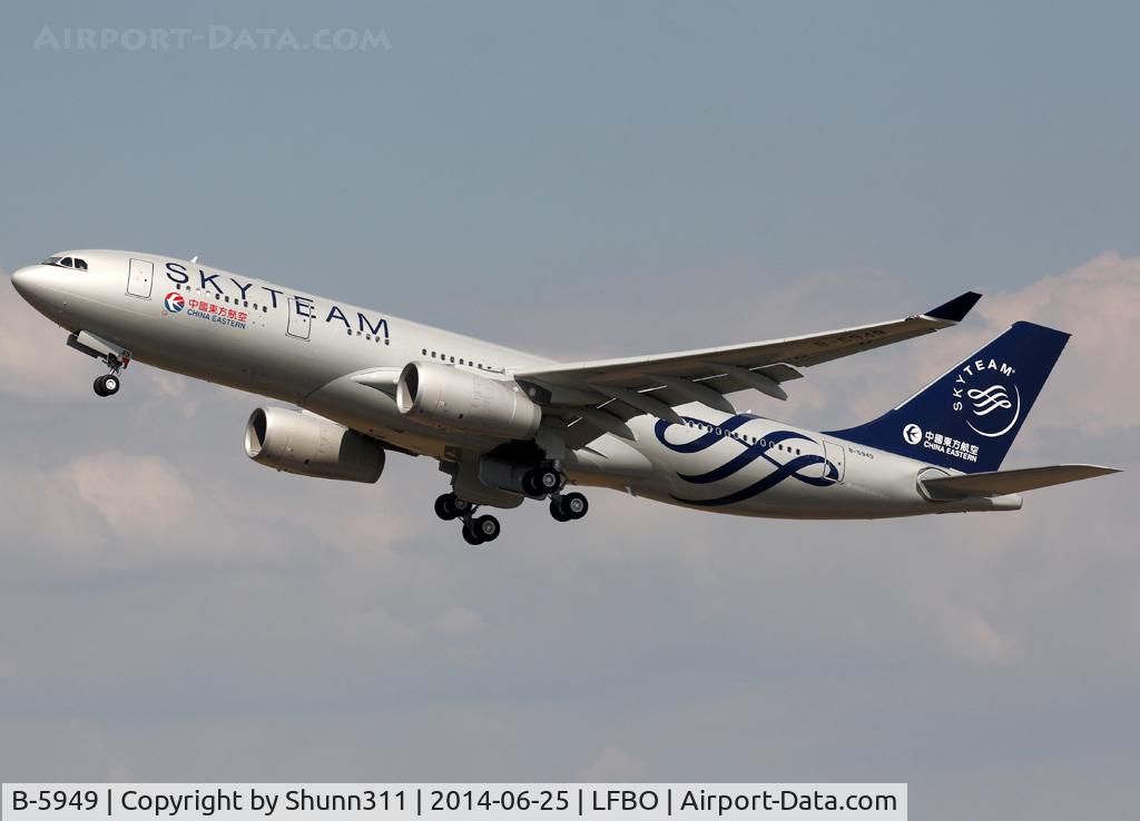 B-5949, 2014 Airbus A330-243 C/N 1537, Delivery day...