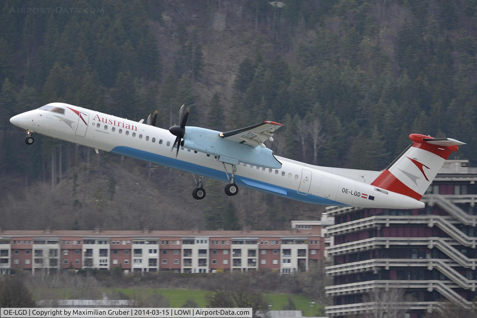 OE-LGD, 2000 De Havilland Canada DHC-8-402Q Dash 8 C/N 4027, Austrian (Tyrolean)