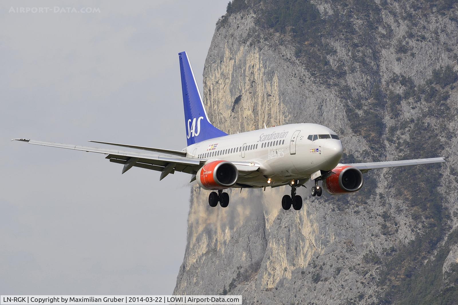 LN-RGK, 1999 Boeing 737-683 C/N 28313, SAS Scandinavian Airlines