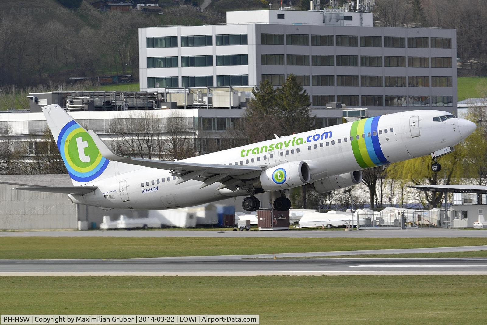 PH-HSW, 2009 Boeing 737-8K2 C/N 37160, Transavia