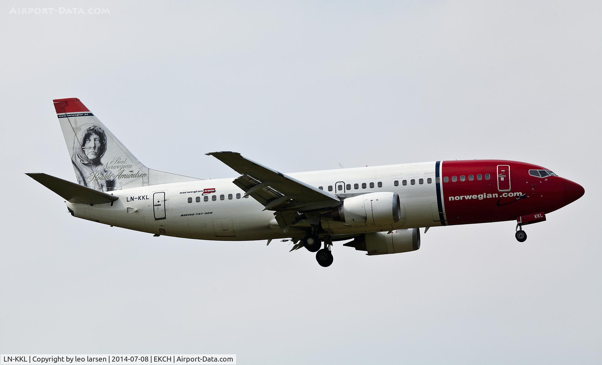 LN-KKL, 1997 Boeing 737-36N C/N 28671, Copenhagen Kastrup R-04L 8.7.14