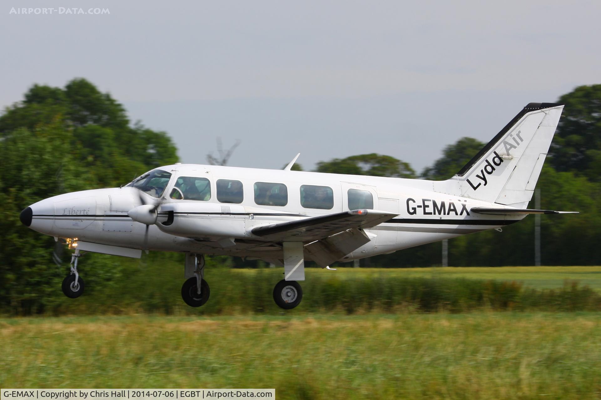 G-EMAX, 1979 Piper PA-31-350 Chieftain C/N 31-7952029, bringing race fans to the British F1 Grand Prix at Silverstone