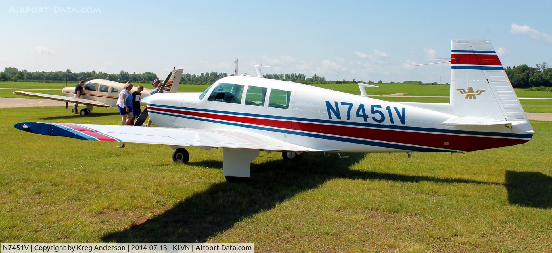 N7451V, 1975 Mooney M20F Executive C/N 22-1228, 2014 Airlake Fly-in Breakfast