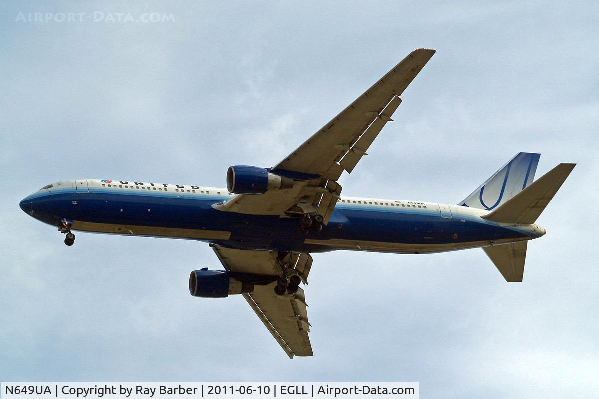 N649UA, 1992 Boeing 767-322 C/N 25286, Boeing 767-322ER [25286] (United Airlines) Home~G 10/06/2011. On approach 27R.