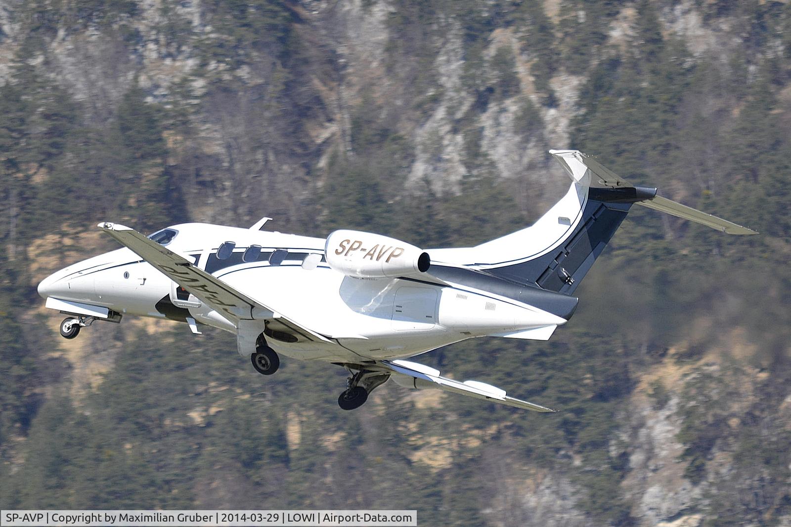 SP-AVP, 2009 Embraer EMB-500 Phenom 100 C/N 50000055, SkyShare