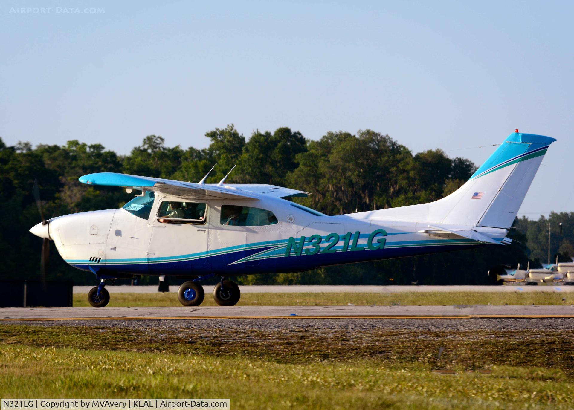 N321LG, 1978 Cessna T210M Turbo Centurion C/N 21062769, 2014 Sun n Fun