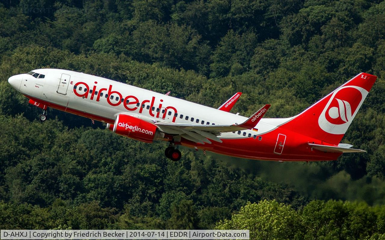 D-AHXJ, 2008 Boeing 737-7Q8 C/N 35277, departure to Tegel