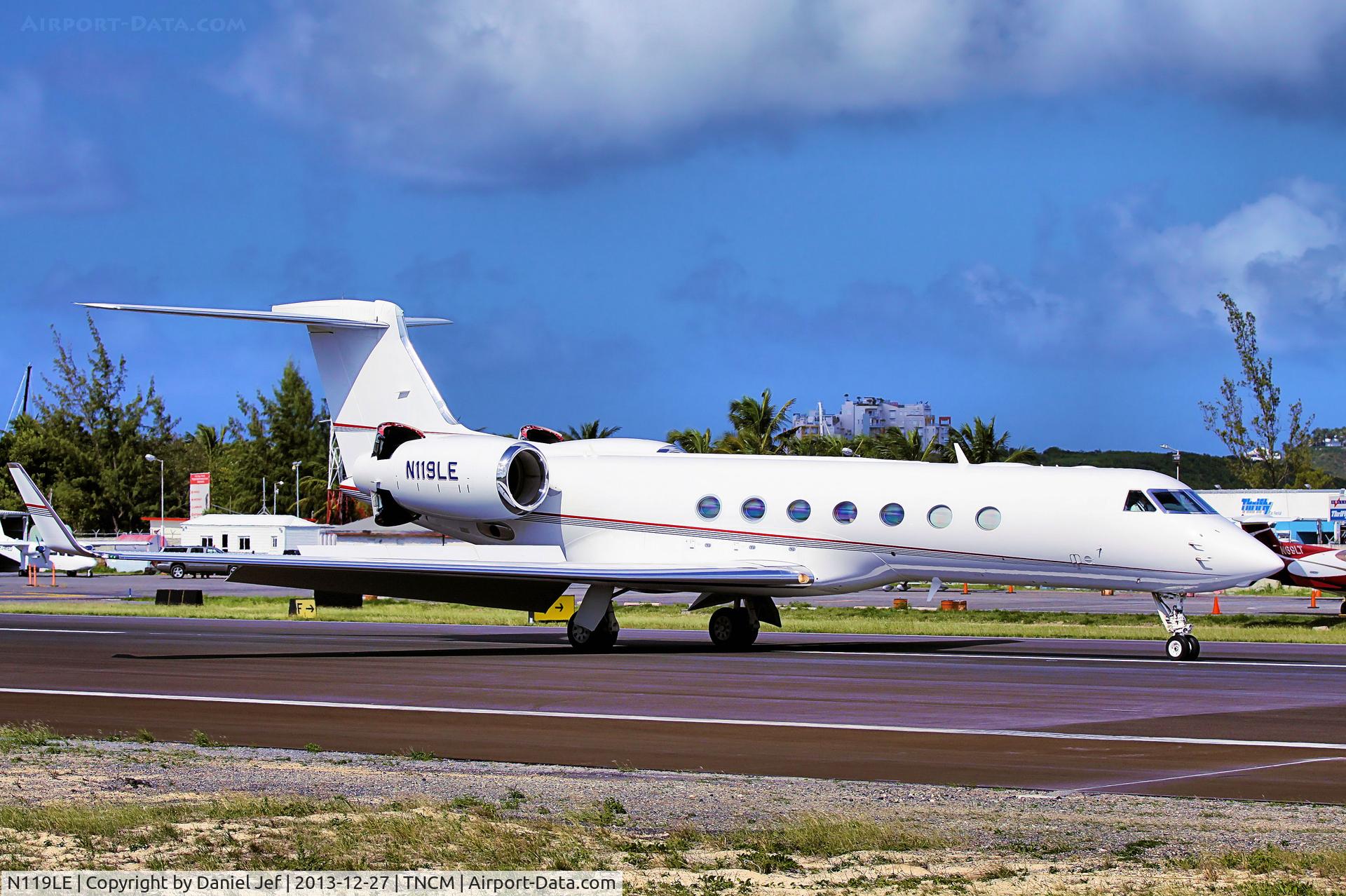 N119LE, 2011 Gulfstream Aerospace GV-SP (G550) C/N 5333, N199LE