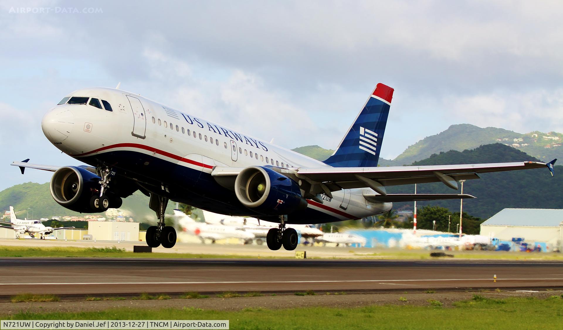 N721UW, 1999 Airbus A319-112 C/N 1095, N721UW