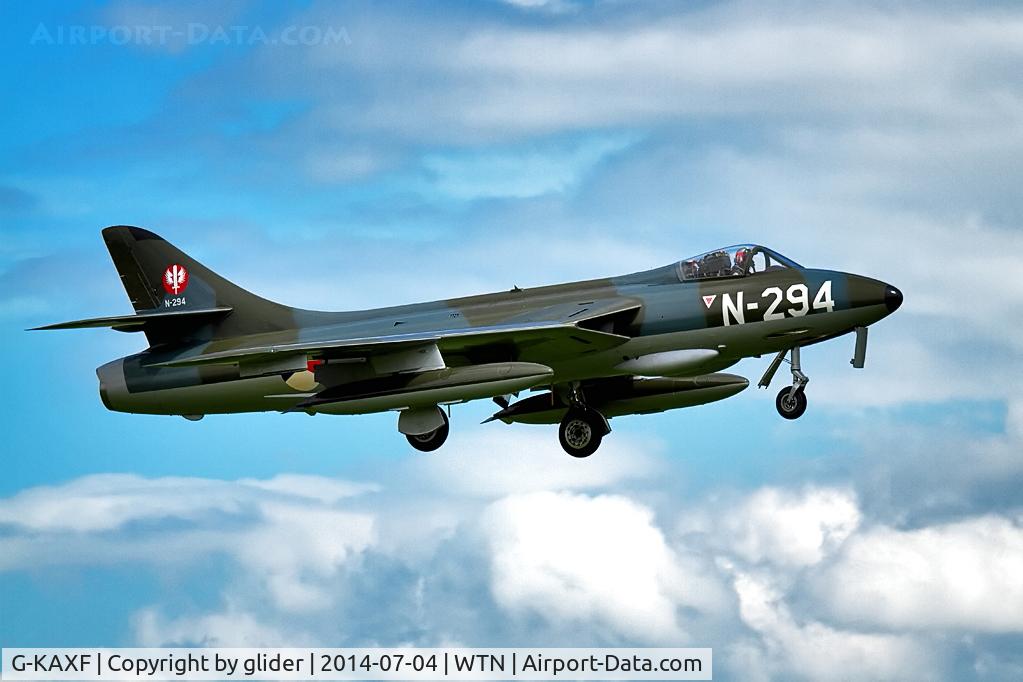 G-KAXF, 1956 Hawker Hunter F.6A C/N S4/U/3361, finals