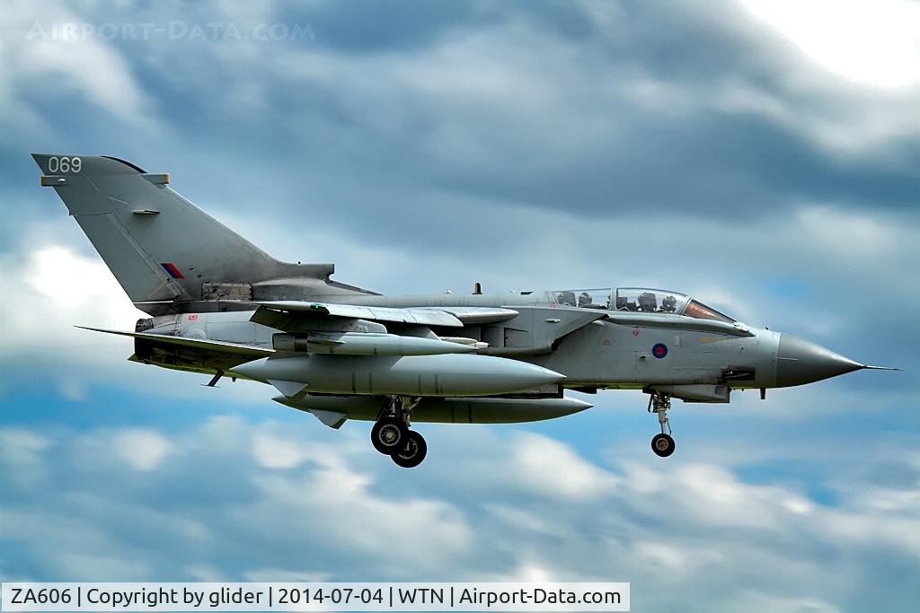 ZA606, 1982 Panavia Tornado GR.4 C/N 136/BS043/3070, finals