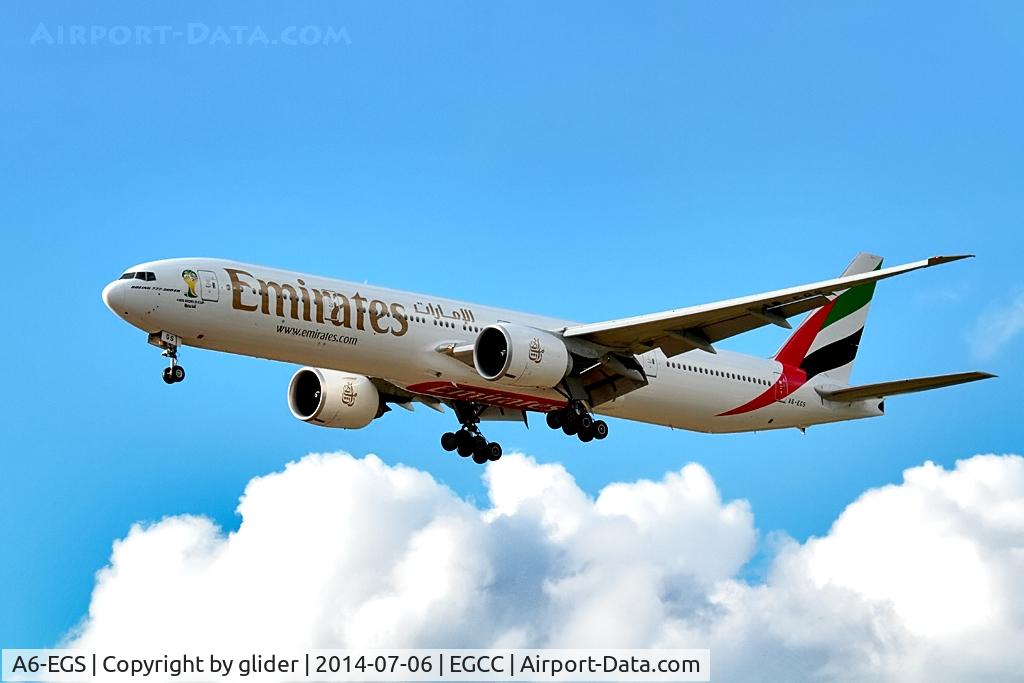 A6-EGS, 2012 Boeing 777-31H/ER C/N 41078, finals 24R
