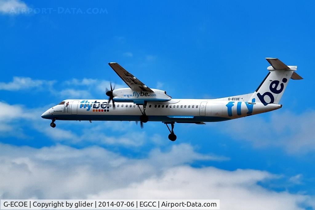 G-ECOE, 2008 De Havilland Canada DHC-8-402Q Dash 8 C/N 4212, finals
