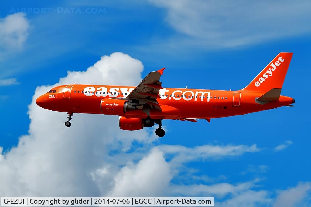 G-EZUI, 2011 Airbus A320-214 C/N 4721, finals