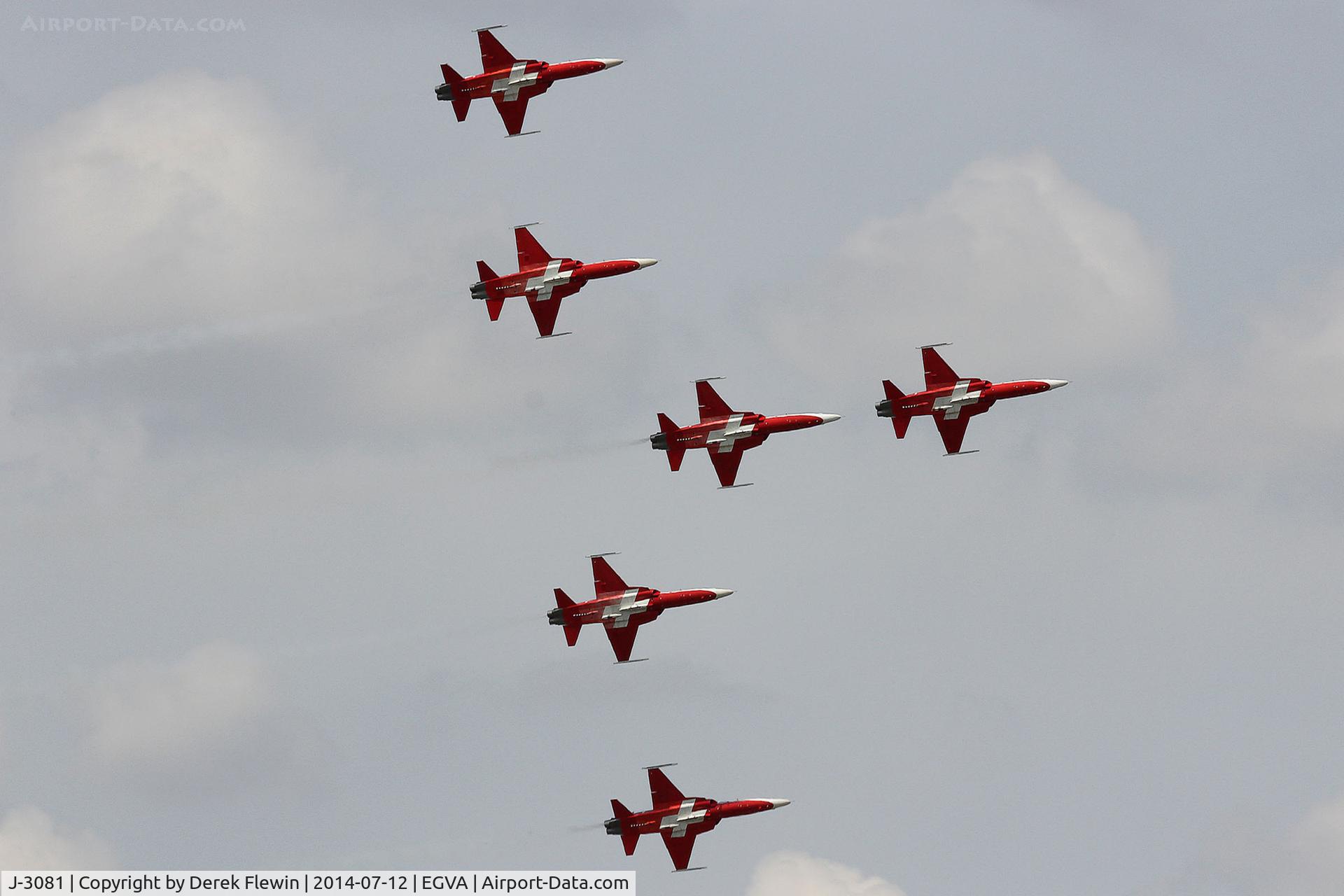 J-3081, Northrop F-5E Tiger II C/N L.1081, RIAT 2014, F-5E Tiger II, Patrouille Suisse, led by, Lt Col Daniel Hosli in Tiger 0.