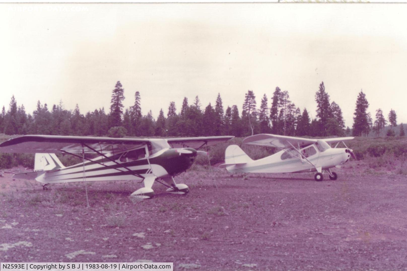 N2593E, 1946 Aeronca 7AC Champion C/N 7AC-6175, 93E at the now closed Shingletown airport with a nice Tcraft. Good contrast in design between the planes. Little wonder the Tcraft is 10 MPH faster.