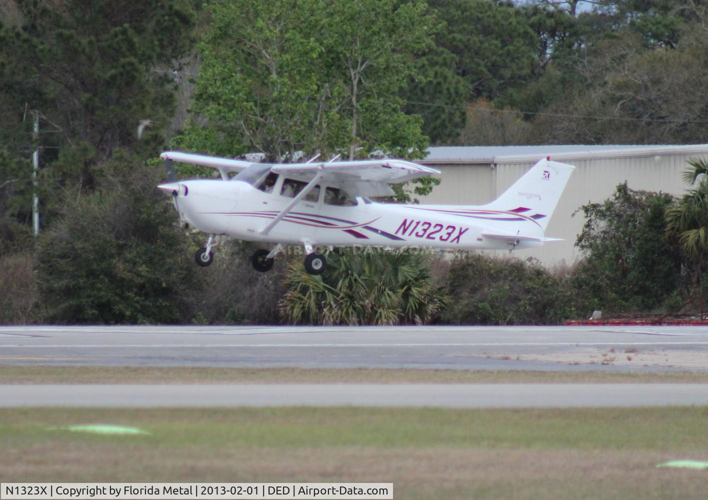 N1323X, 2006 Cessna 172S C/N 172S10367, Cessna 172S