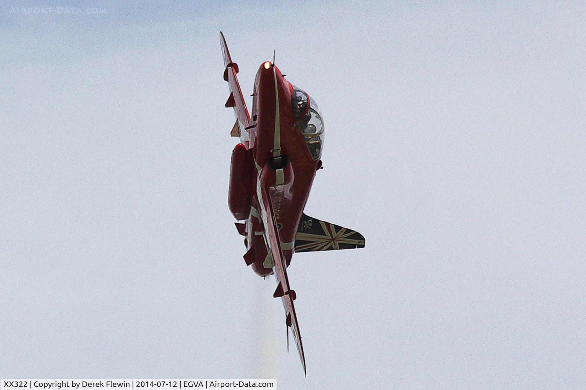 XX322, 1980 Hawker Siddeley Hawk T.1A C/N 165/312147, RIAT 2014, Hawk T.1A, flown by, Syncro leader, Flt Lt James McMillan, Red6, Seen overflying the Domestic Site at RAF Fairford.