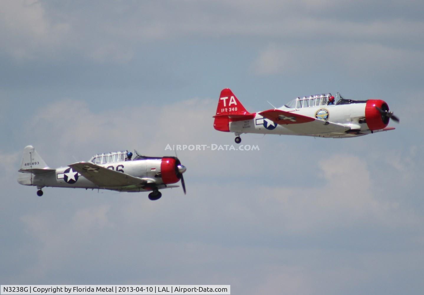 N3238G, 1959 North American SNJ-6 Texan C/N 121-43202, Aeroshell Texans