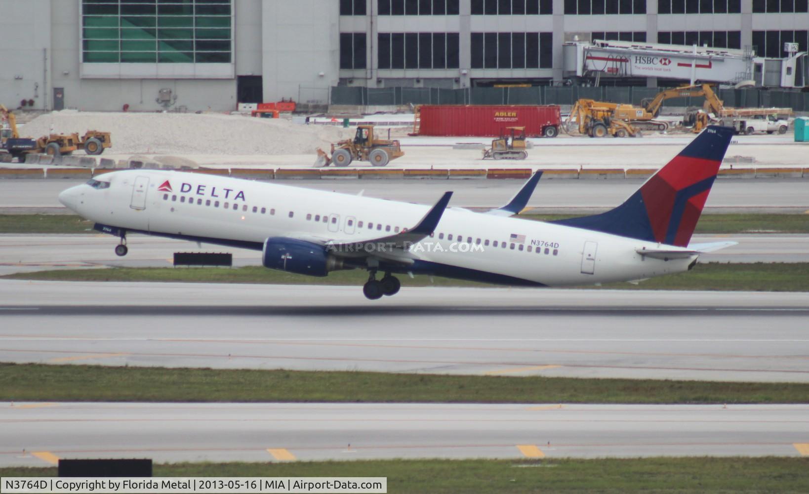 N3764D, 2001 Boeing 737-832 C/N 30818, Delta 737-800