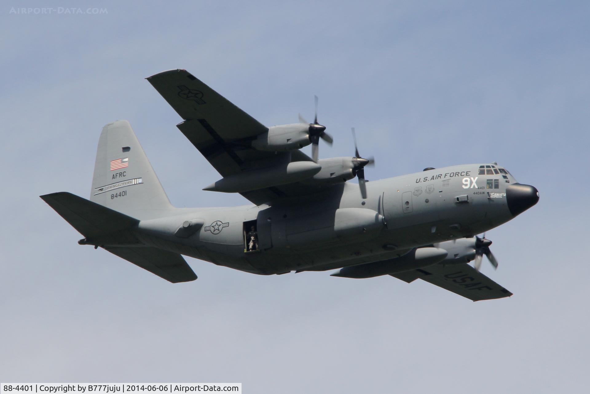 88-4401, 1988 Lockheed C-130H Hercules C/N 382-5154, SNAFU Special II over Normandi for 70 of D-Day