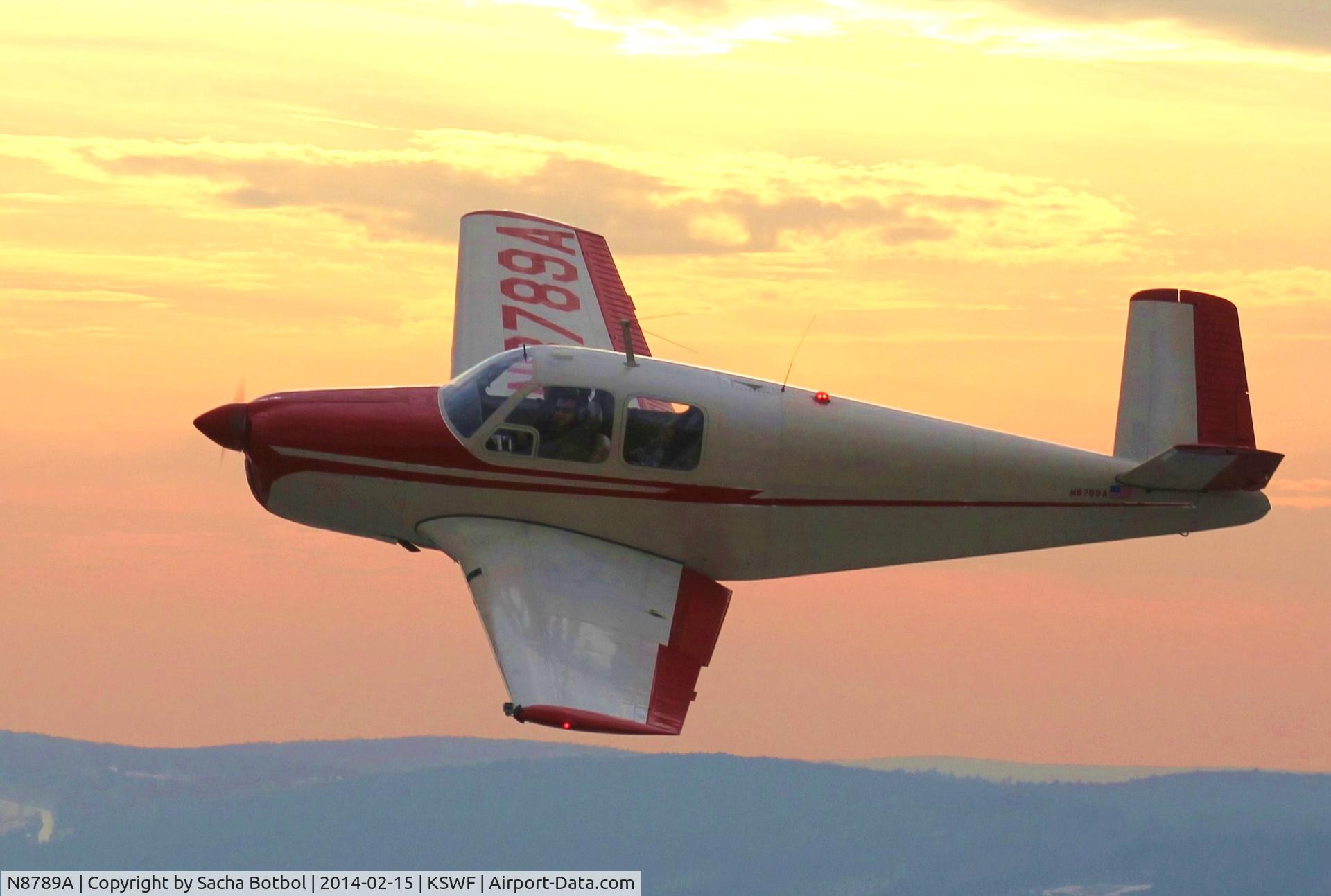 N8789A, 1950 Beech B35 C/N D-2211, Sunset air to air
