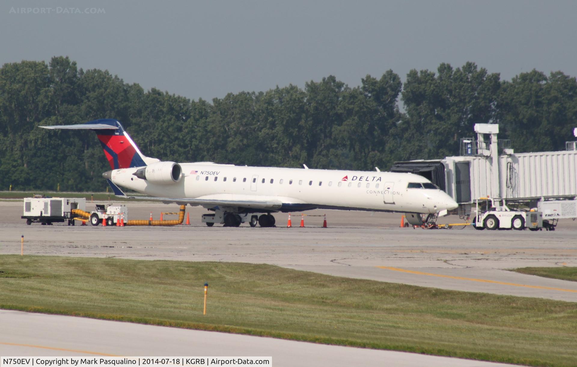 N750EV, 2004 Bombardier CRJ-701 (CL-600-2C10) Regional Jet C/N 10161, CL-600-2C10