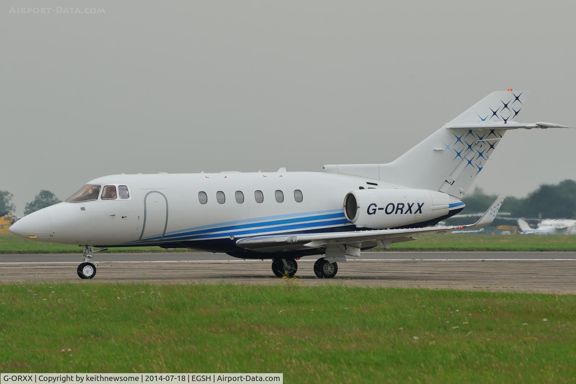 G-ORXX, 2009 Hawker Beechcraft 900XP C/N HA-0095, About to leave.