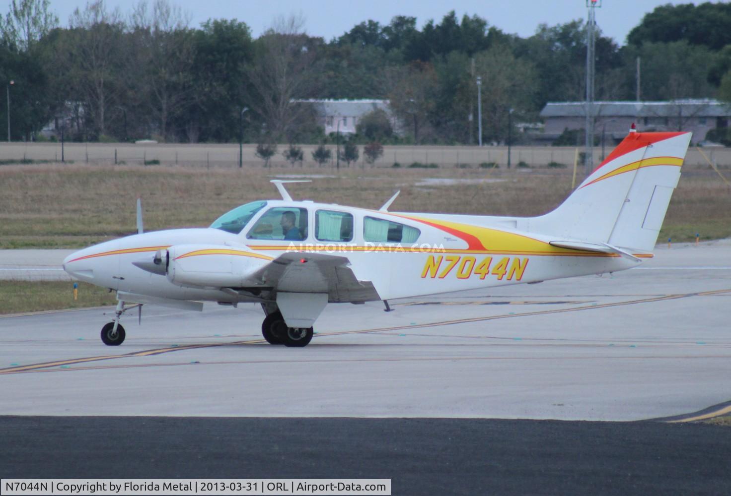 N7044N, 1967 Beech D55 Baron C/N TE-472, Beech D55 Baron