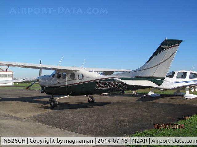 N526CH, 1981 Cessna P210N Pressurised Centurion C/N P21000662, Outside hawker pacific hangar
