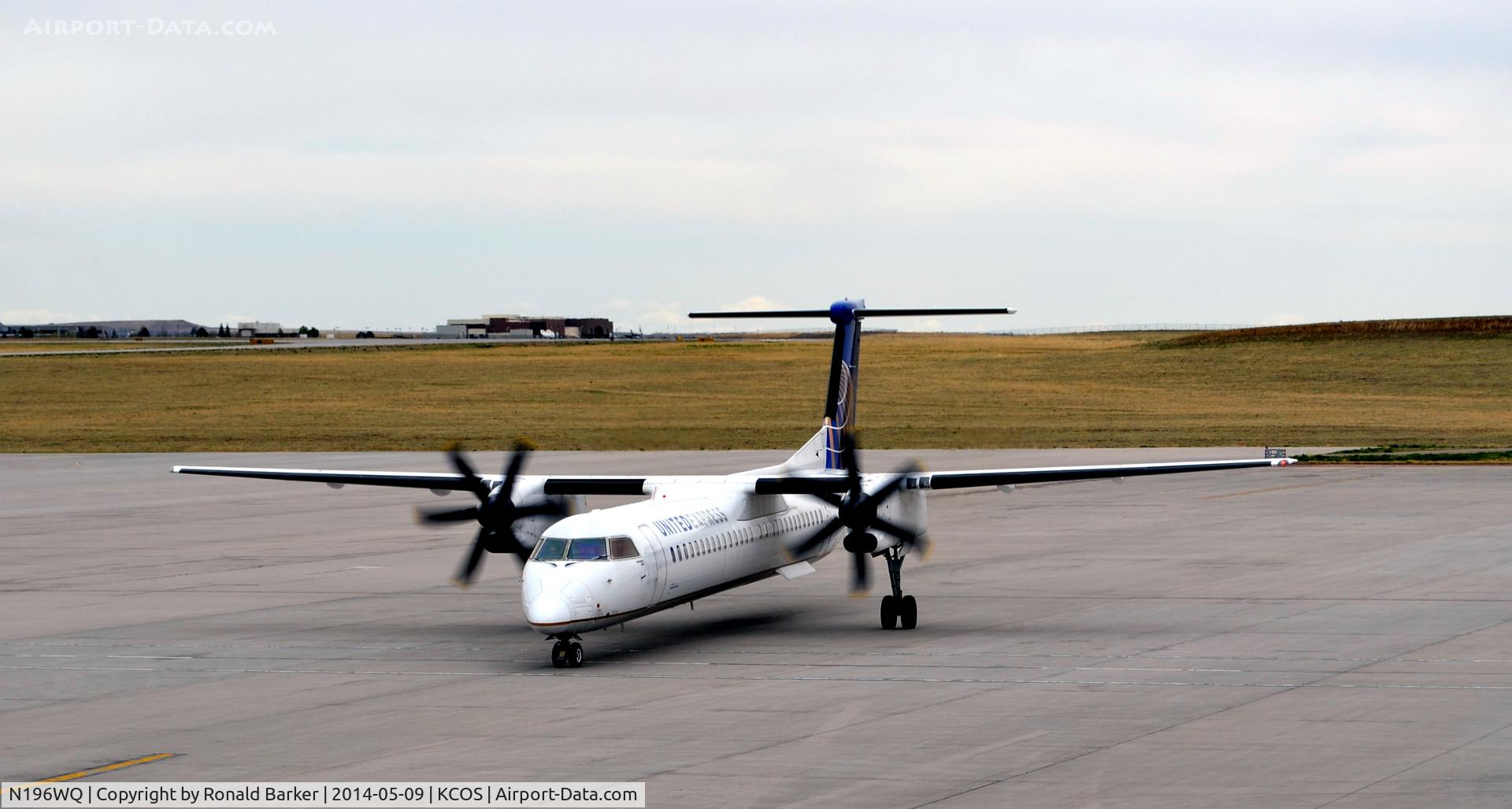 N196WQ, 2008 Bombardier DHC-8-402 Dash 8 C/N 4196, Taxi Colorado Springs