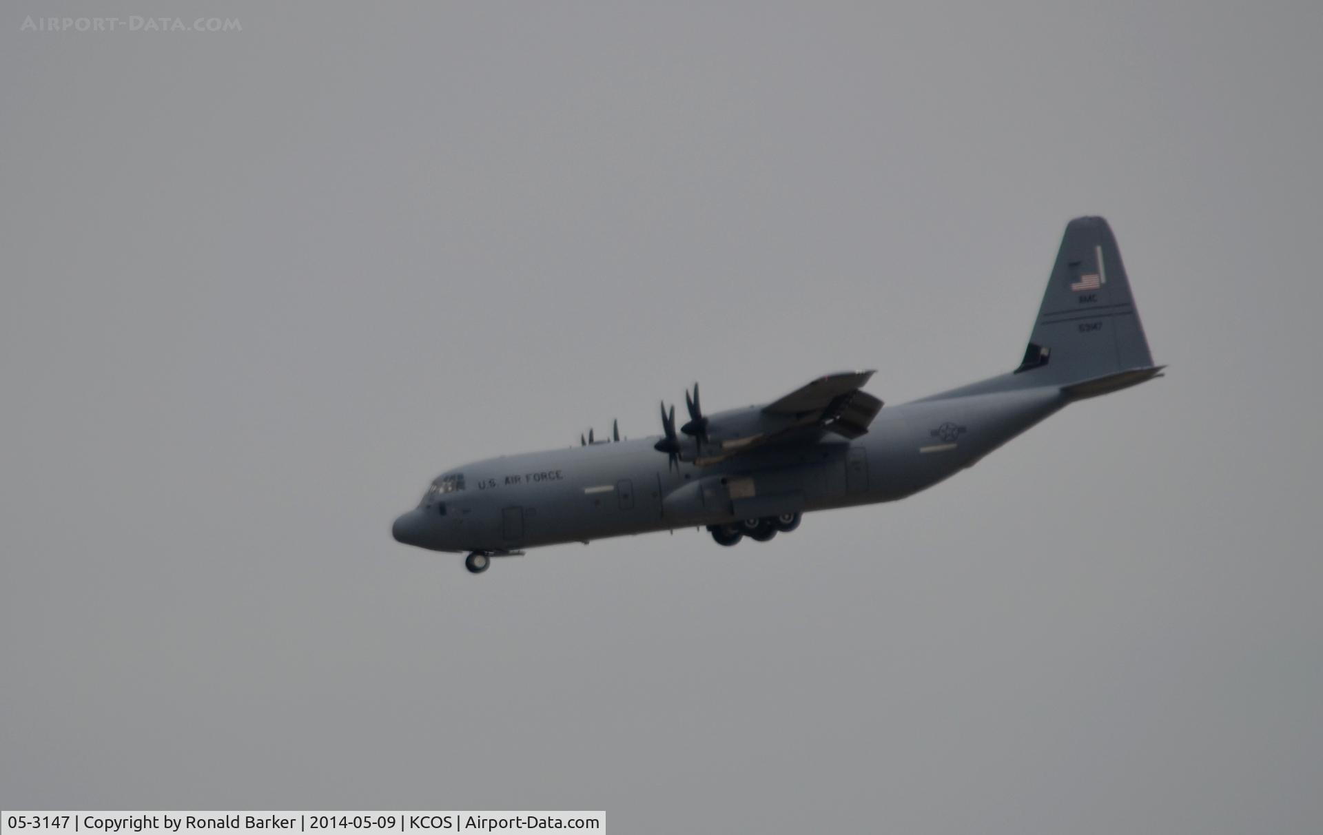 05-3147, 2005 Lockheed Martin C-130J-30 Super Hercules C/N 382-5568, Short final COS