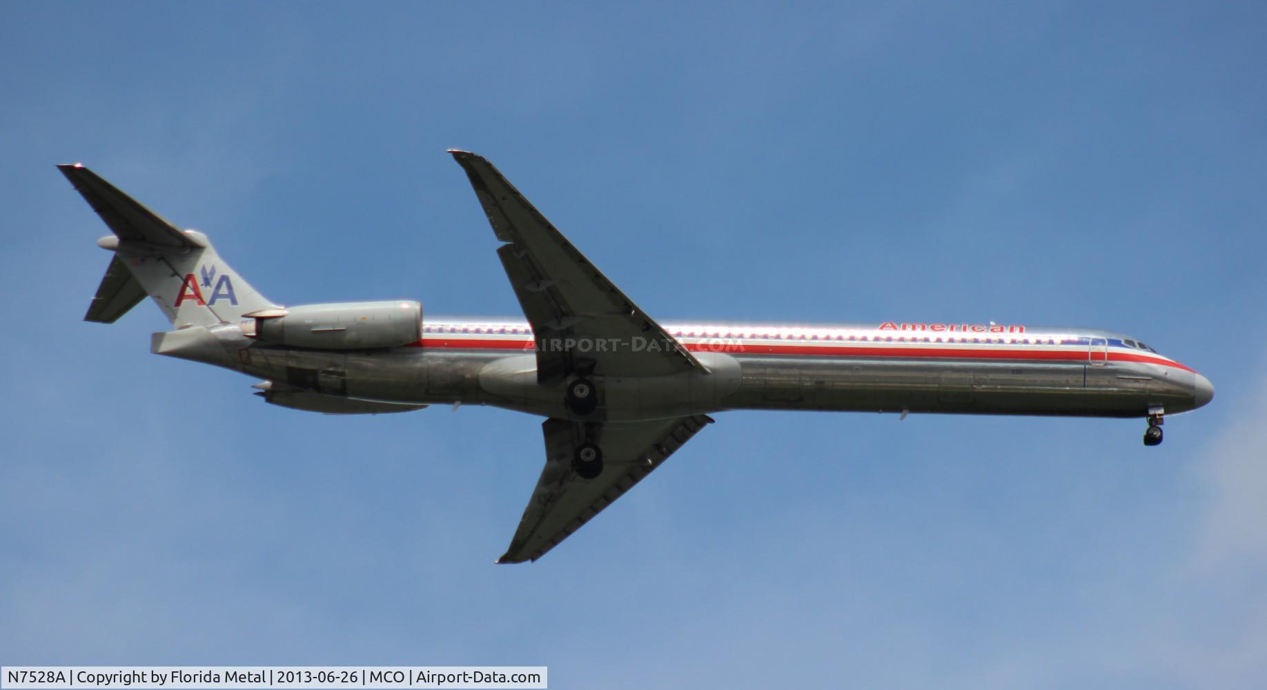 N7528A, 1990 McDonnell Douglas MD-82 (DC-9-82) C/N 49920, American MD-82