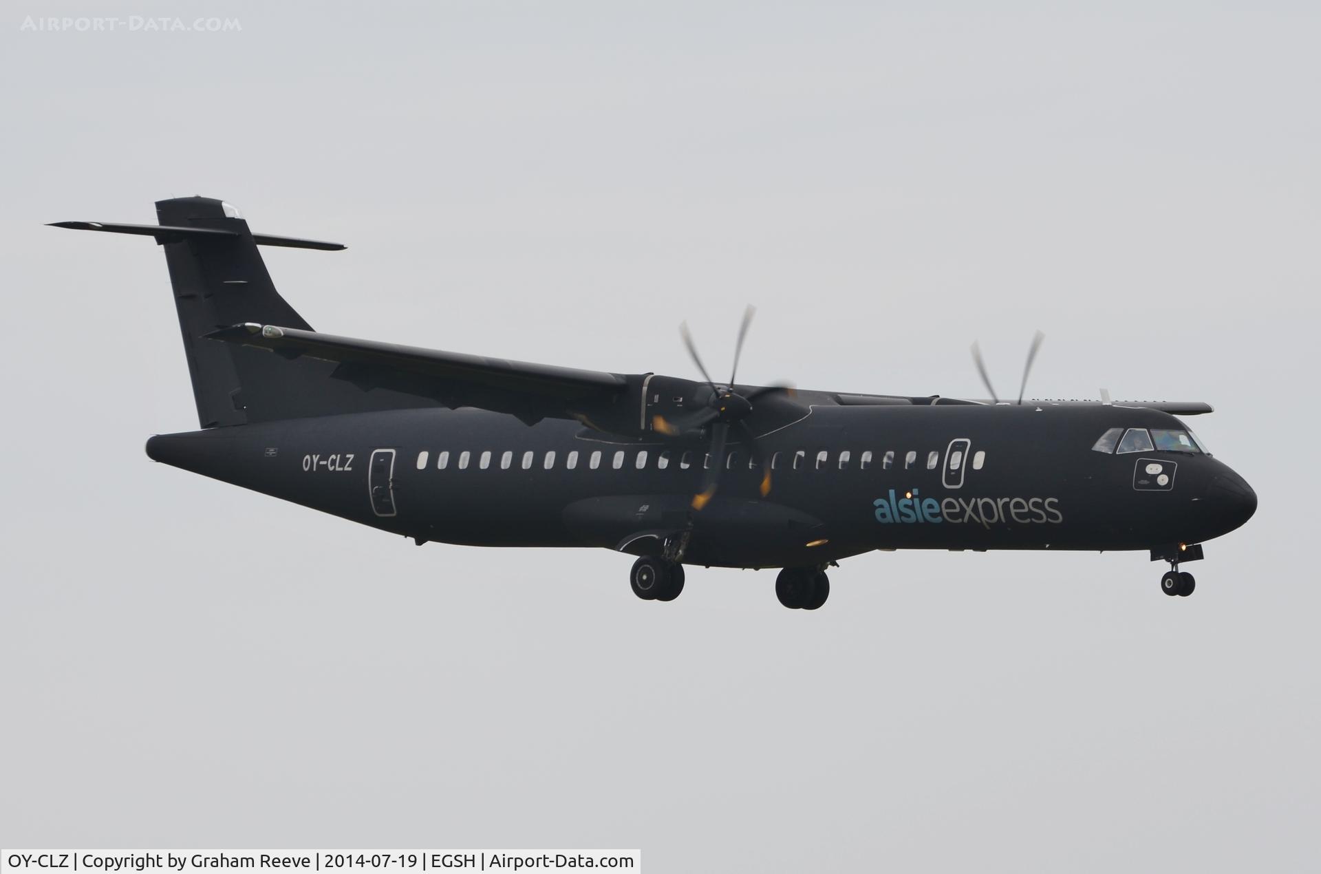 OY-CLZ, 2008 ATR 72-212A C/N 818, About to land on runway 