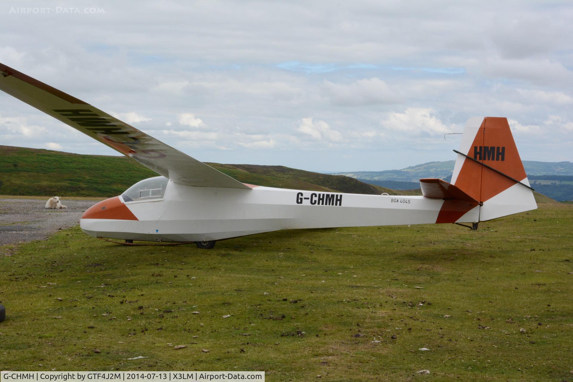 G-CHMH, 1959 Schleicher K-8B C/N 5, G-CHMH 'HMH' at Long Mynd 13.7.14