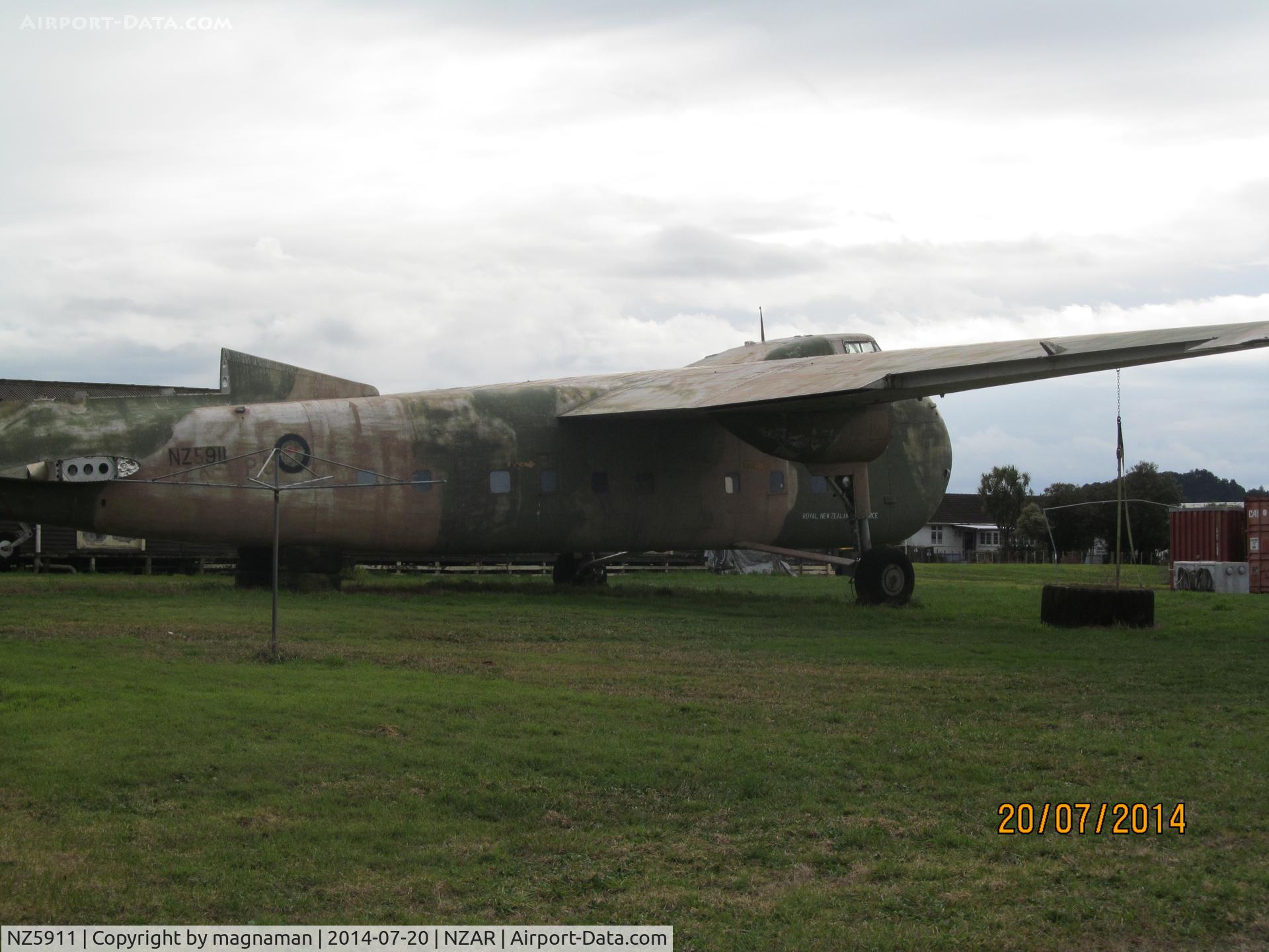 NZ5911, Bristol 170 Freighter Mk.31M C/N 13135, NZ5911 / ZK-EPG stored at ardmore