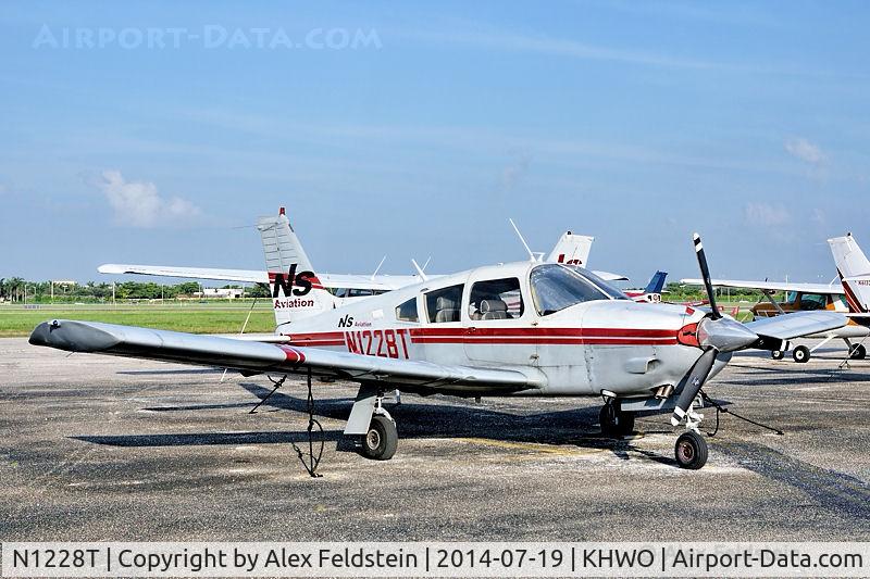 N1228T, 1972 Piper PA-28R-200 C/N 28R-7235242, North Perry