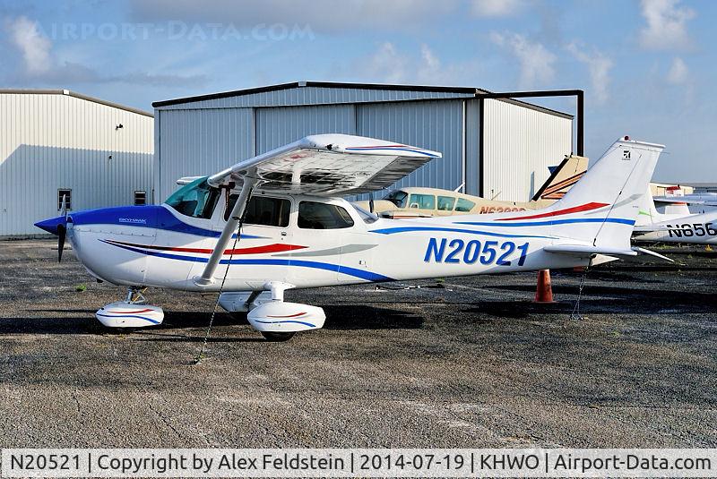 N20521, 1973 Cessna 172M C/N 17261359, North Perry