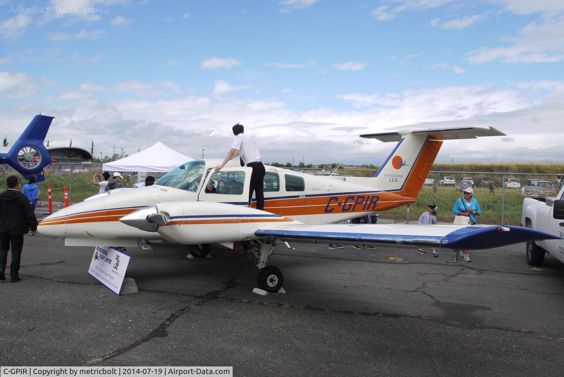 C-GPIR, 1979 Beech 76 Duchess C/N ME186, At the Boundary Bay Airshow