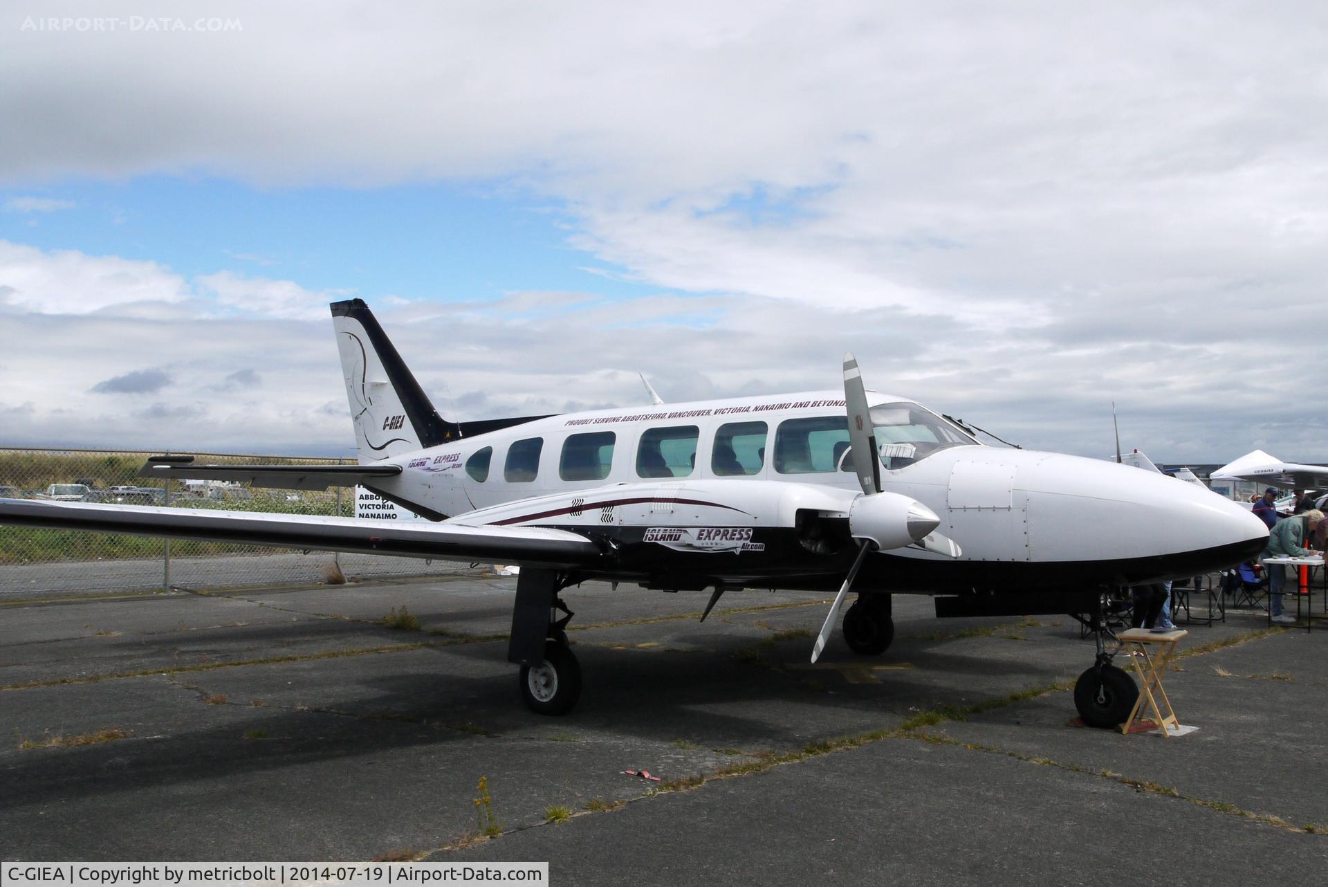 C-GIEA, 1980 Piper PA-31-350 Chieftain C/N 31-8052196, At the Boundary Bay Airshow