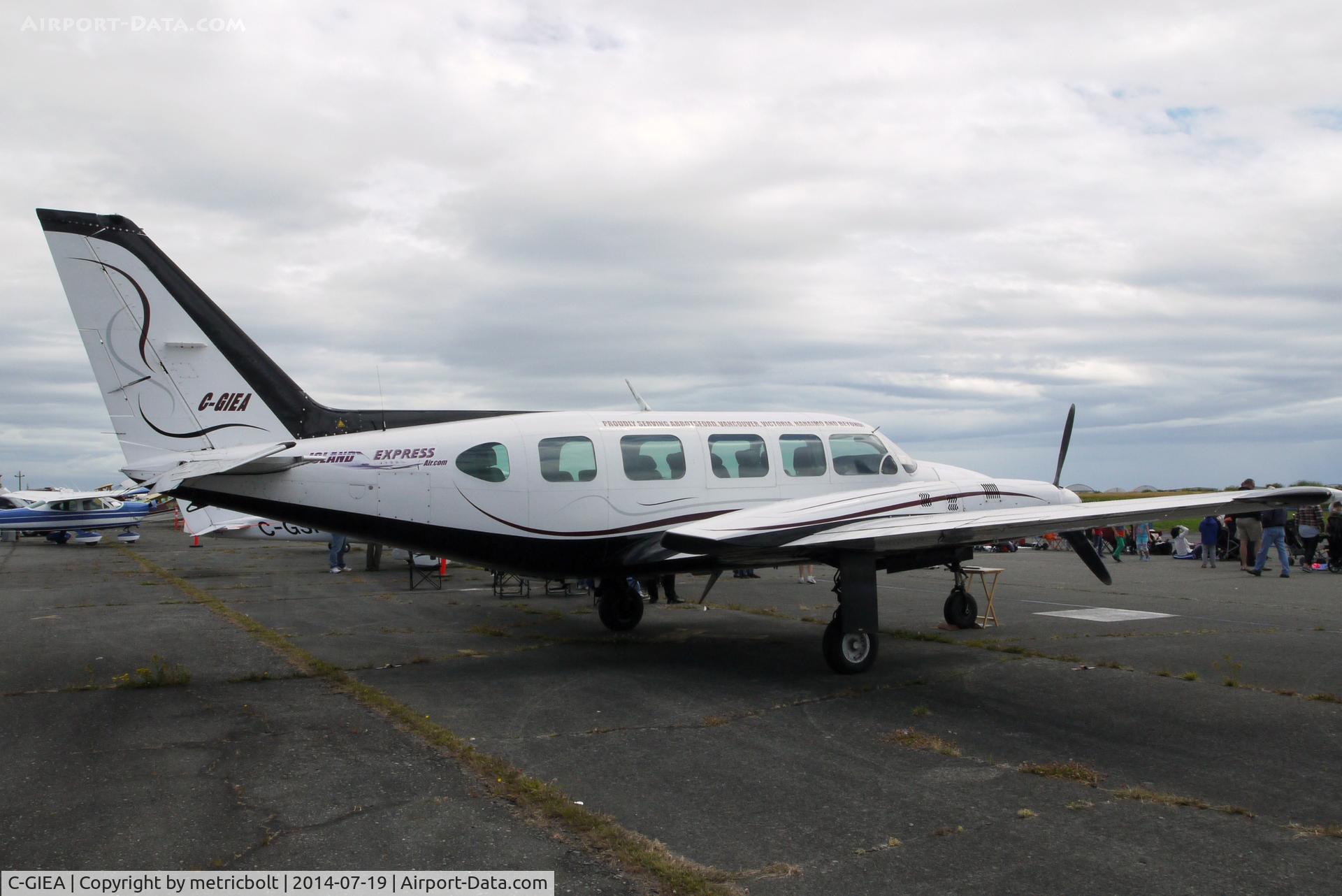 C-GIEA, 1980 Piper PA-31-350 Chieftain C/N 31-8052196, At the Boundary Bay Airshow