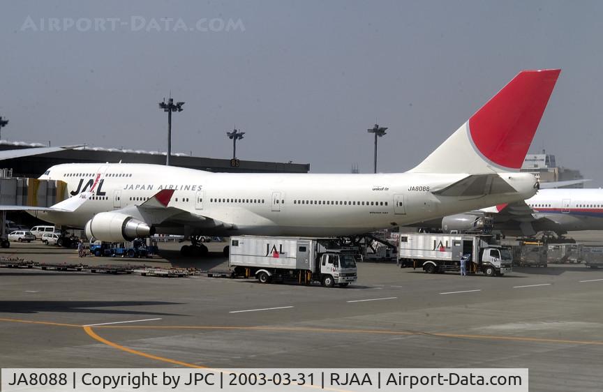 JA8088, 1992 Boeing 747-446 C/N 26341, 2003, The Past