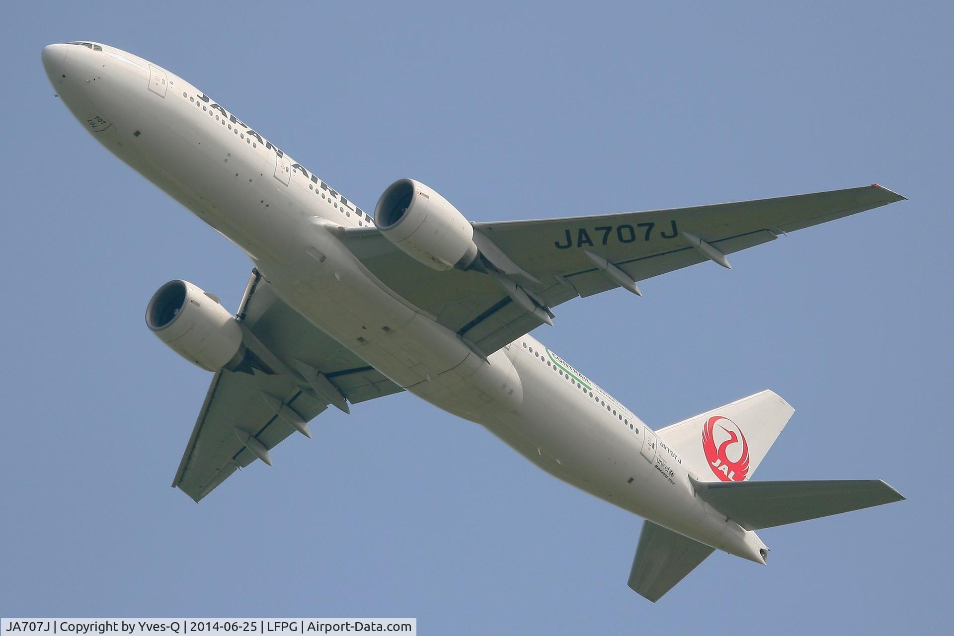 JA707J, 2004 Boeing 777-246/ER C/N 32894, Boeing 777-246 (ER), Take off rwy 27L, Roissy Charles De Gaulle airport (LFPG-CDG)